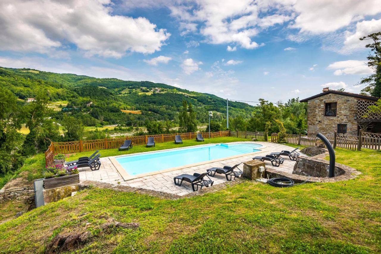 Agriturismo Il Salice Tizzano Val Parma Exteriör bild