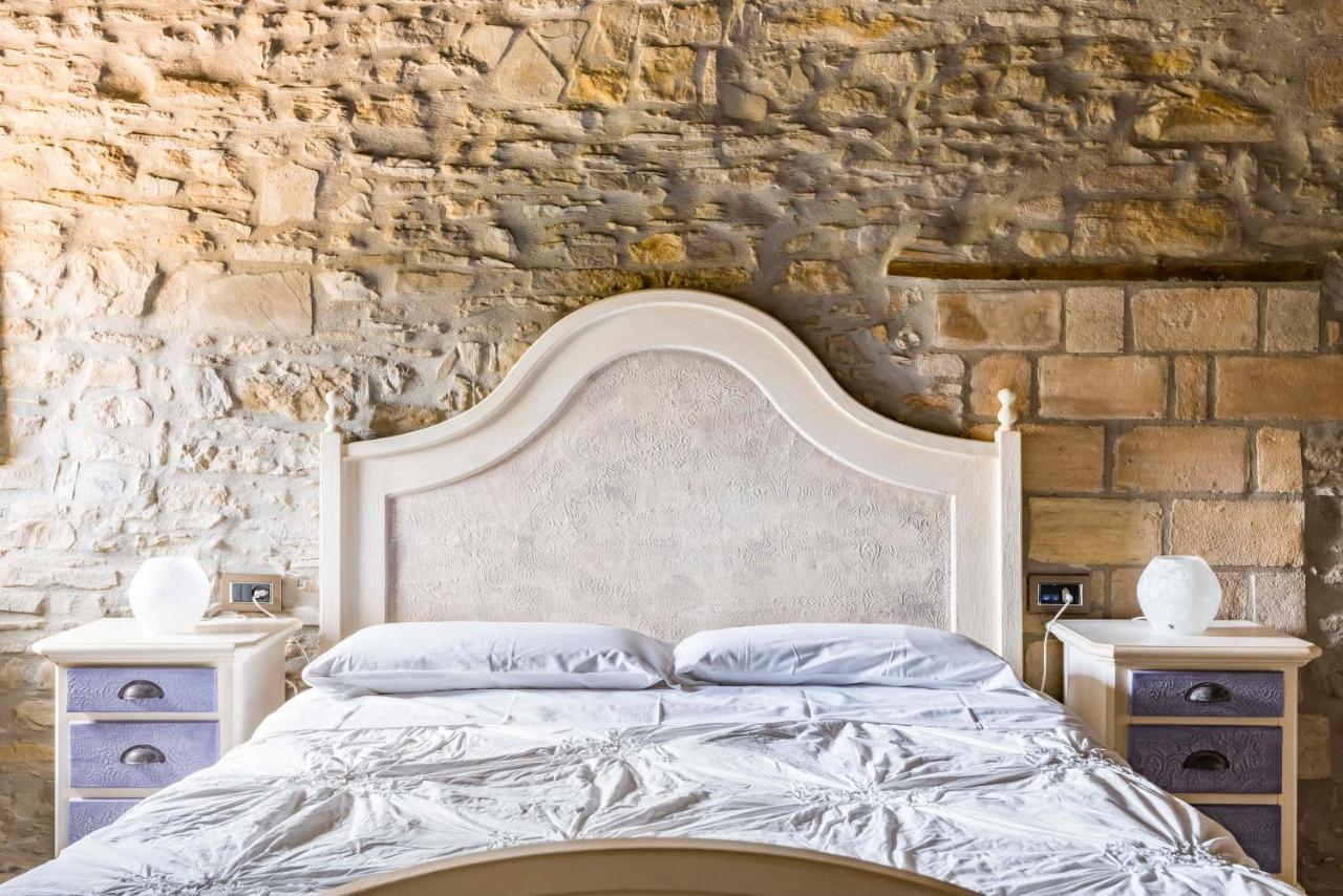 Agriturismo Il Salice Tizzano Val Parma Exteriör bild