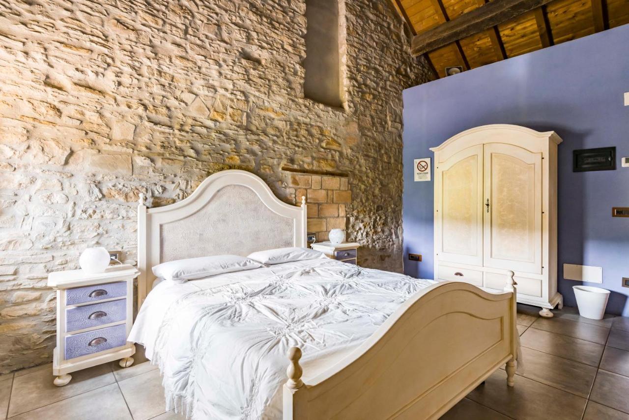 Agriturismo Il Salice Tizzano Val Parma Exteriör bild
