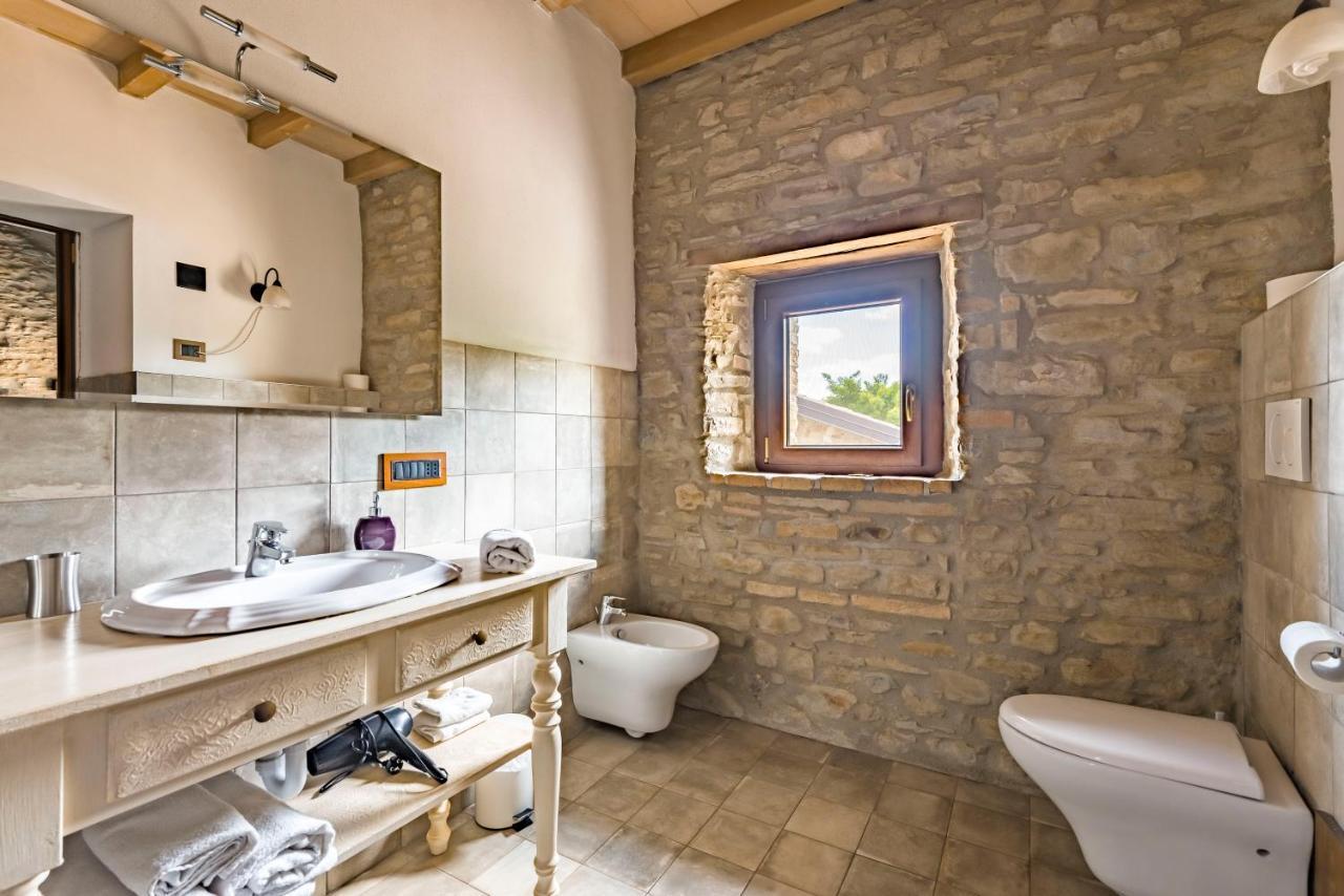 Agriturismo Il Salice Tizzano Val Parma Exteriör bild