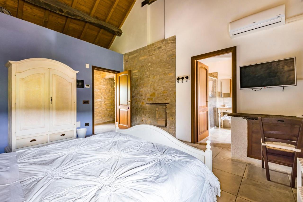 Agriturismo Il Salice Tizzano Val Parma Exteriör bild