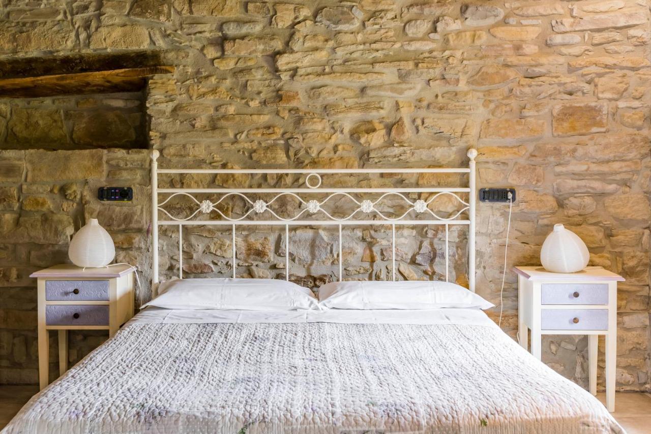 Agriturismo Il Salice Tizzano Val Parma Exteriör bild