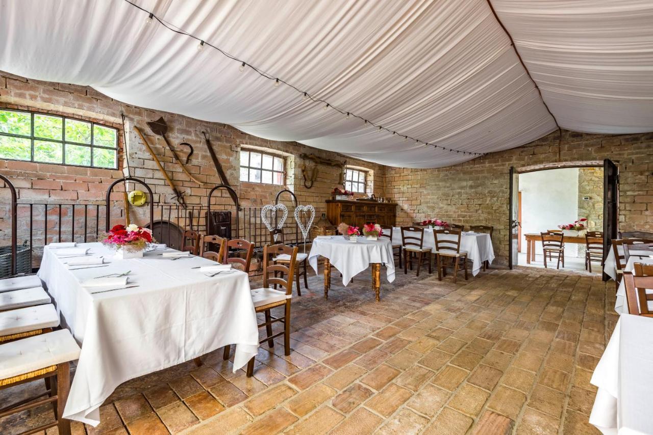 Agriturismo Il Salice Tizzano Val Parma Exteriör bild
