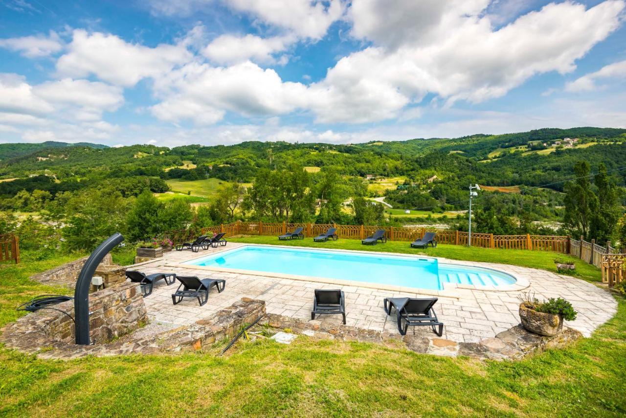 Agriturismo Il Salice Tizzano Val Parma Exteriör bild